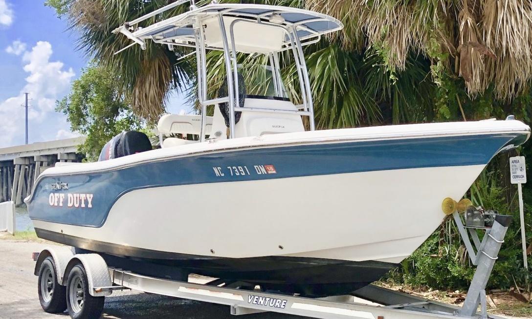 Enjoy life on the water! 24' Sea Fox Center Console